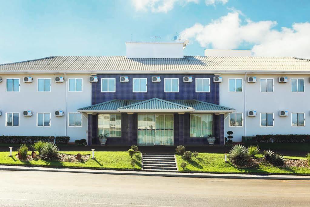 Orion Hotel Itumbiara Buitenkant foto